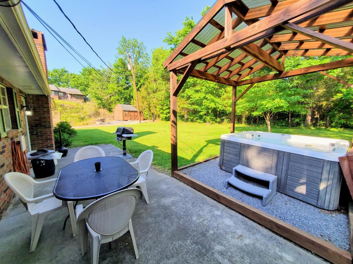 Hoot N Holler Villa Pigeon Forge Exterior photo